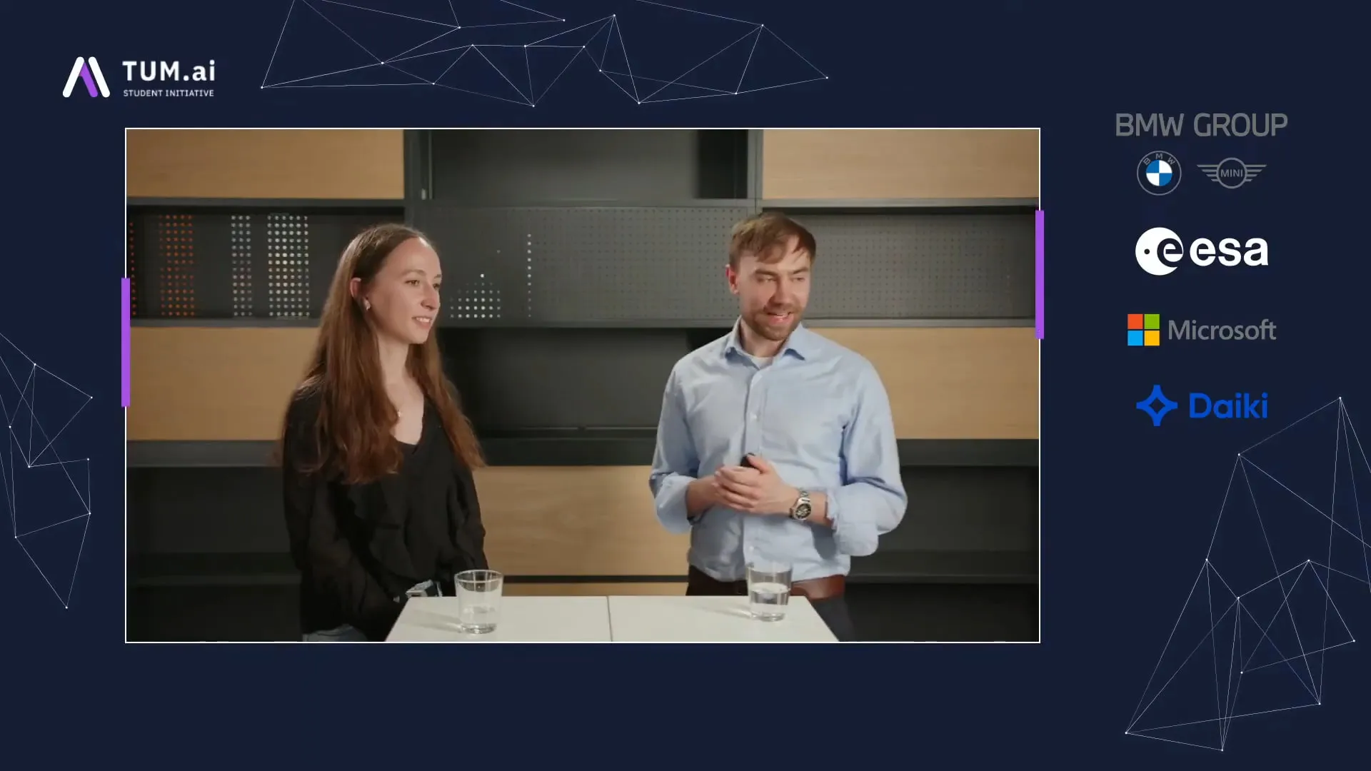Livestream-Übertragung einer Gesprächsrunde der Studierendeninitiative TUM.ai